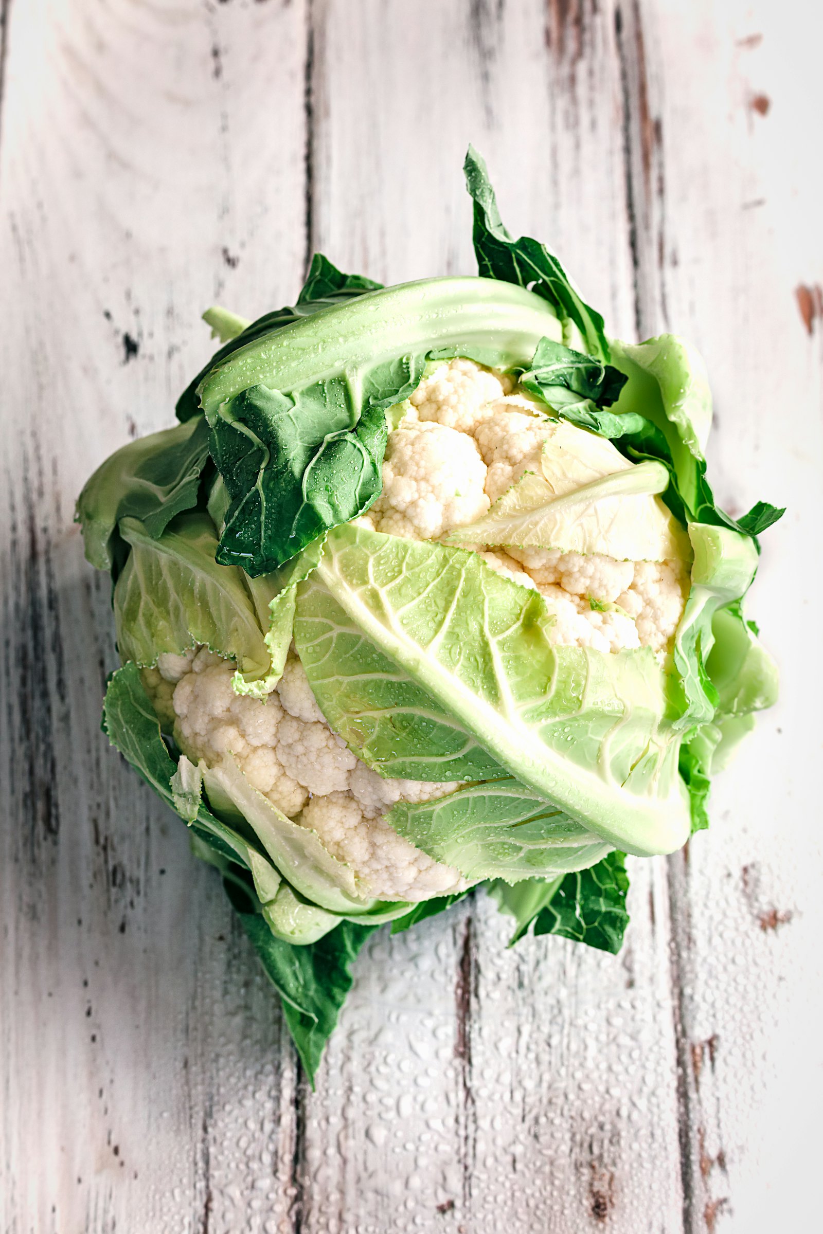 Aliments pauvres en oxalates : chou-fleur et légumes frais
